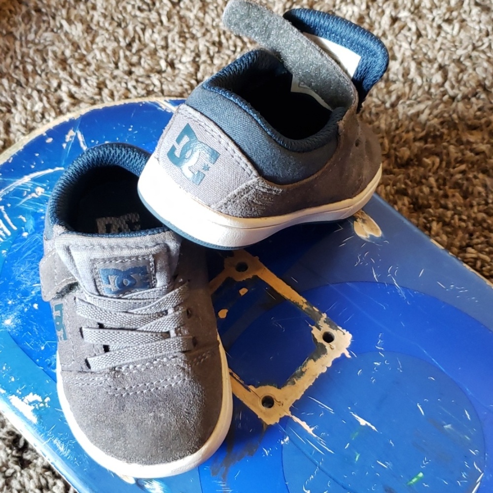 Size 5 Grey Sued DC sneakers